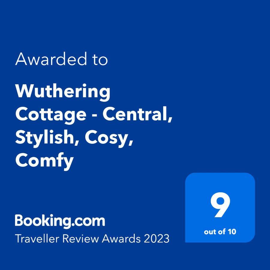 Wuthering Cottage - Central, Stylish, Cosy, Comfy ฮาเวิร์ท ภายนอก รูปภาพ